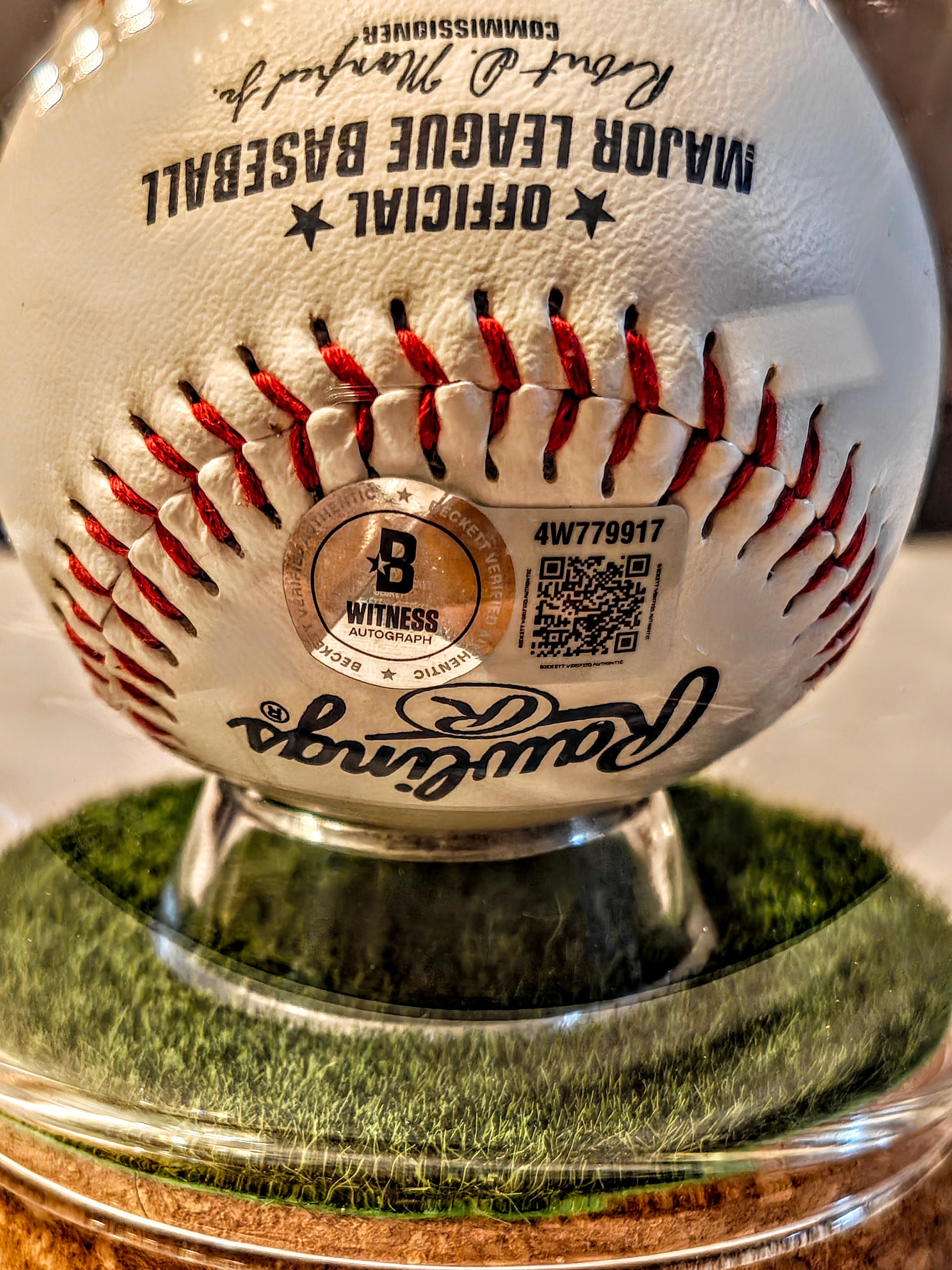 Sammy Sosa Signed Cubs Logo OML Baseball Inscribed "Slammin Sammy" (Beckett)